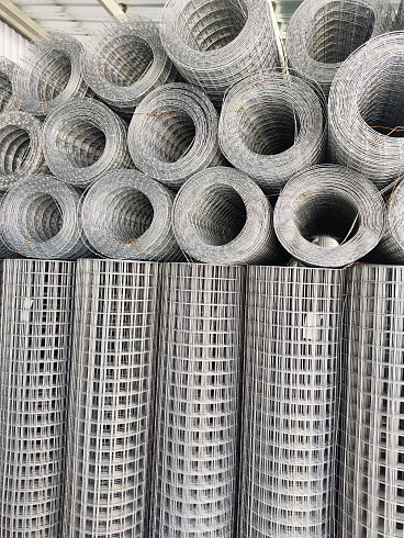 Сетка сварная ячейка 50х25 мм толщина 1.4 мм 1х15 м